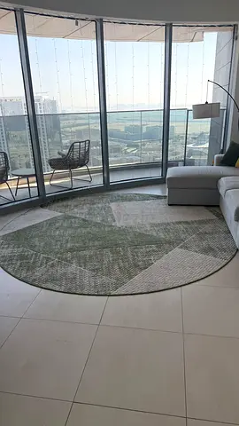 Round modern geometric rug/carpet in green and grey 3m diameter - excellent condition