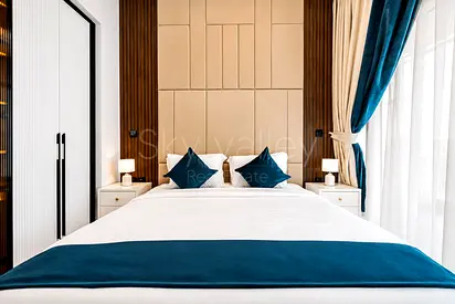 UPTO 12 Cheques | Premium Furnished | Ready to Move
