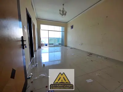 غرفة وصالة الروضة 3 مساحة كبيرة بلكونة وإطلالة مفتوحة 33 ألف سنوي غرفة ماستر 4 أو 6 دفعات موقع حيوي قريب الخدمات مناسب للعائلات
