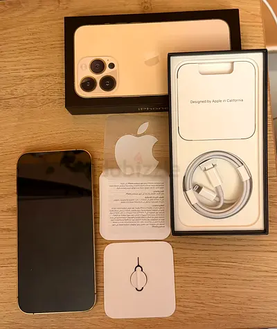 iPhone 13 Pro 256GB in the Box with original cable - negotiable