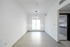 Ready to Move in | Multiple Cheques | Spacious