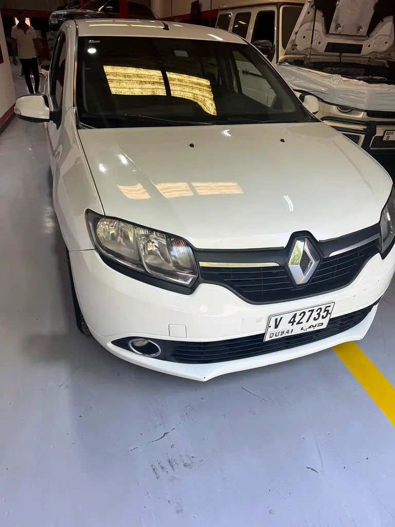 Renault Symbol 2017 — photo 1 of 6