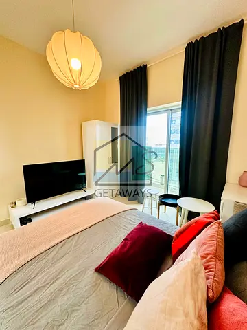 Zero Fees | Chic Studio | Monthly Rental