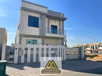 فرصة مميزة للإيجار السنوي فيلا فاخرة في منطقة الياسمين بعجمان، تتميز بمساحات واسعة وتصميم عملي يوفر الراحة والخصوصية للعائلات