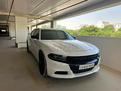 2020 Dodge Charger SXT | Canadian Specs | Well Maintained