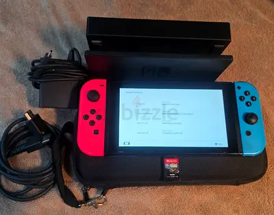 NINTENDO SWITCH +1 GAMES WITH BAG