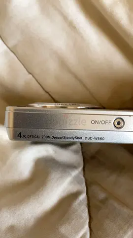 Sony Cyber-shot DSC-W560