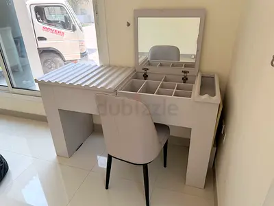 FREE – Vanity / Makeup Table with Mirror  Chair