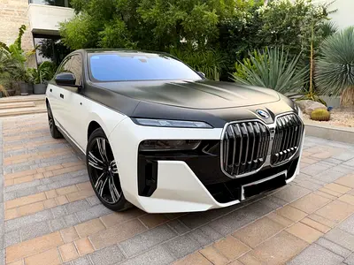 BMW I7 xDrive60 2023 Masterclass Full Option GCC,Bmw warranty and service