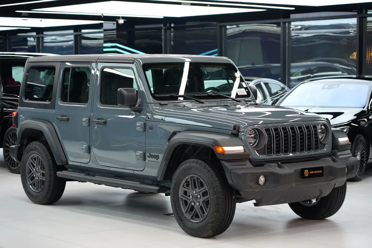 Jeep Wrangler 2026 — photo 1 of 20