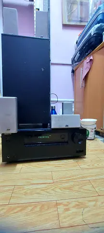 Onkyo 4k bluetooth avr with 5 speakers and 250v active sub woofer with remote