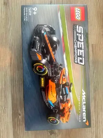 FLASH SALE BRAND NEW LEGO 76919 SPEED MCLAREN FORMULA 1 RACE CAR