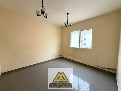 Large space * Amazing price * Free maintenance * Central air conditioning * Flexible payment plans * Convenient location with easy access to Dubai and