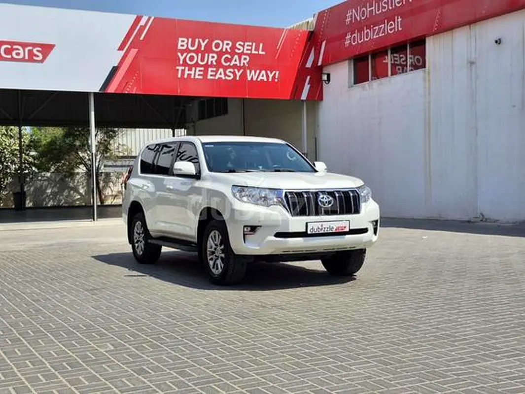Toyota Prado 2021 — photo 1 of 15