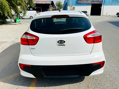 2016 KIA RIO 照片 8
