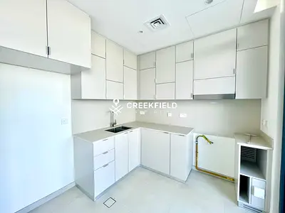 Brand new | Ready to move in | Close to Amenities