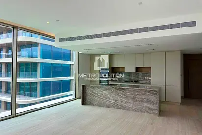 Luxurious Apartment | Best Layout | Sea View