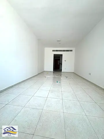 HOT OFFER 1BHK WITH C.AC BALCONY PARKING NEAR PARK FAMILY BUILDING