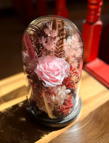 Forever rose