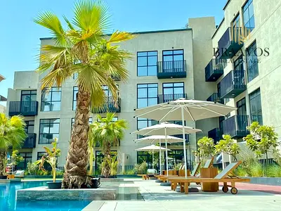PREMIUM BUILDING | LUXURY LIVIND | HIGHER ROI