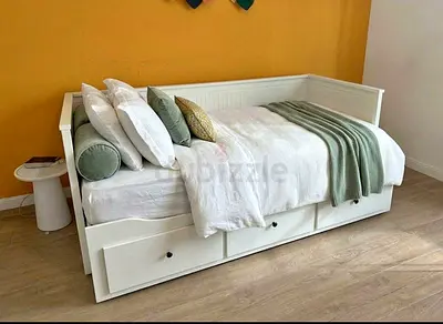 Ikea Day bed with mattress available in perfect condition