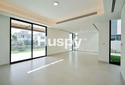 Ready to Move In | Brand New | Close to Pool