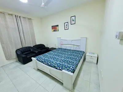 Private furnished room for family/couple