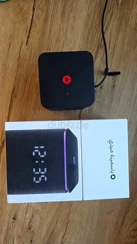 Yasmina Midi Smart Speaker . Voice Assistant with Dock . Box Open . Never Used