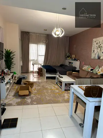 FULLY FURNISHED | WELL MAINTAINED | ROAD VIEW