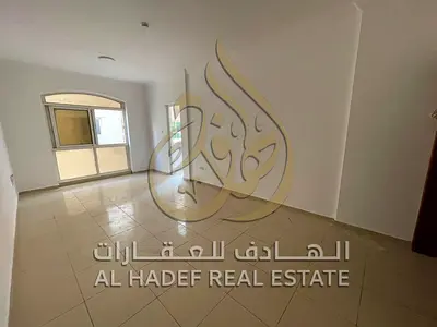 شقة غرفة وصالة ثاني ساكن مع بلكونة و2 حمام للإيجار في القليعة بتكييف وغاز مركزي وقريبة من جميع الخدمات