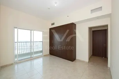HIGH FLOOR | CITY VIEW | VACANT