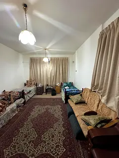 Executive Bed space Available in Al Zahiyah