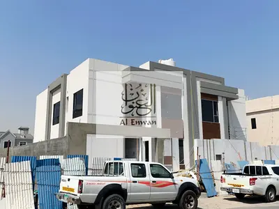 ڤلتين متلاصقتين للبيع بالحوشي