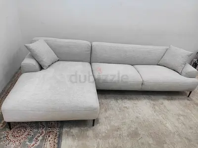 Gray color the loom collection Amelia lshape sofa