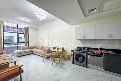 1 BR+STUDY | POOL FACING | TENANTED