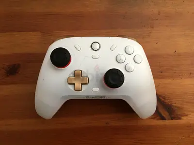 GameSir Cyclone 2 Wireless controller | Compatible with PC, Phone, Switch | Excellent Condition