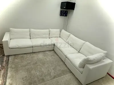 Selling ws living modular sofa