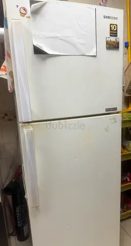 Samsung top-freezer refrigerator - used, working