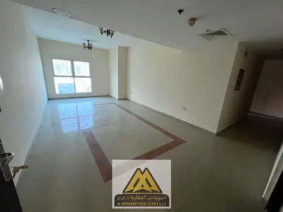بلكونه ب اطلاله مفتوحه *  غرفه غسيل * خزائن بالحائط * باركن فري * مساحه كبيره * سعر خيال * صيانه فري * تكيف مركزي * تسهيل ف الدفعات