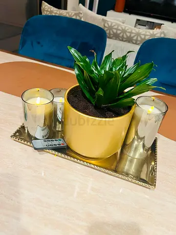 COMPLETE DESIGNER TABLE CENTERPIECE