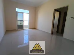: For rent in Al Jurf Industrial 3: 1-bedroom apartment with living room, 2 bathrooms, built-in ward
