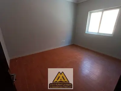 1-bedroom apartment in Al Mowaihat 1, ground floor, parquet flooring, 2 bathrooms, master room, excellent finishing. AED 27K yearly, 4 payments, near