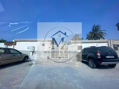 للبيع بيت في القادسية – موقع مميز الموقع: القادسية – خلف مستشفى الكويت