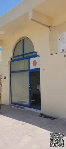 للبيع بيت عربي سكني تجاري في منطقة ليوارة 2 – عجمان