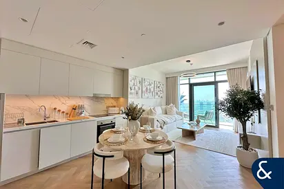 2 Bedrooms | Luxury Furnishing | Sea Views