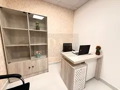Boost Your Professional Image with Our Impressive Office Space Options