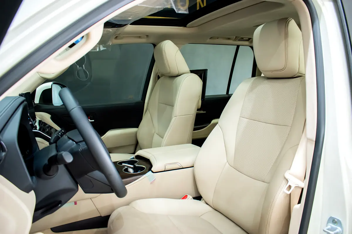 Toyota Land Cruiser 2023