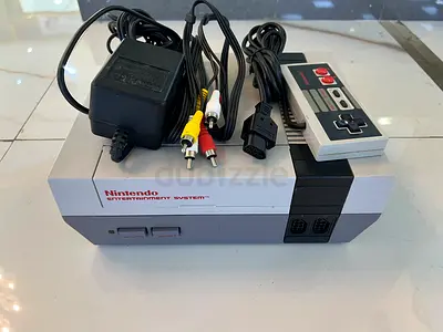 Original Nintendo Entertainment System (NES) Console with Controller  Cables - Working