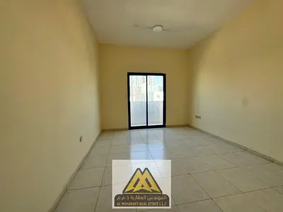 بلكونه ب اطلاله مفتوحه *  اجمل التشطيبات * اقل الاسعار *  فرصه لن تتكرر مساحه كبيره  * صيانه فري * تكيف مركزي * تسهيل ف الدفعات