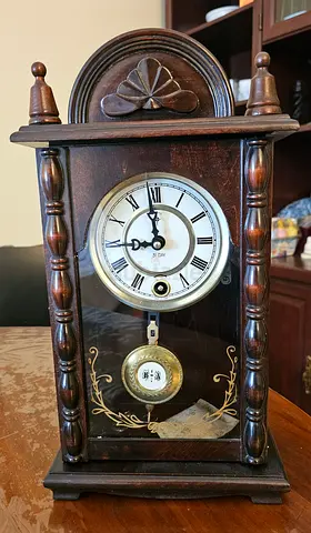 Antique table clock